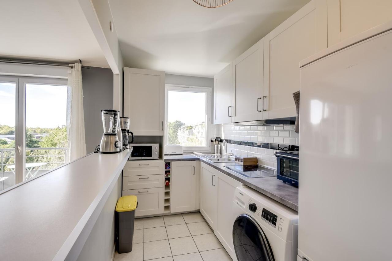 Chic Apart With Parking And Balcony Daire Cergy Dış mekan fotoğraf